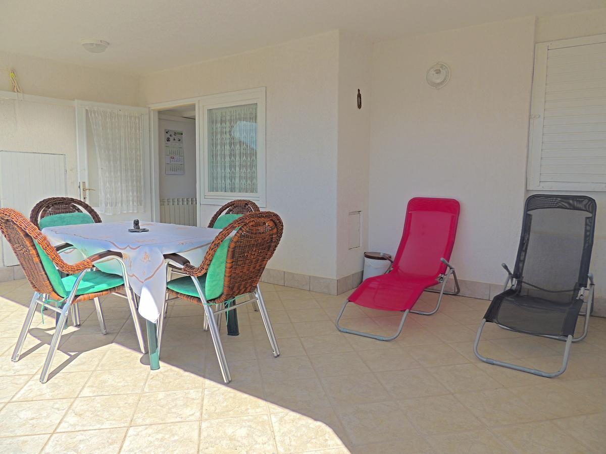 Apartments Zarko Brzac Екстериор снимка